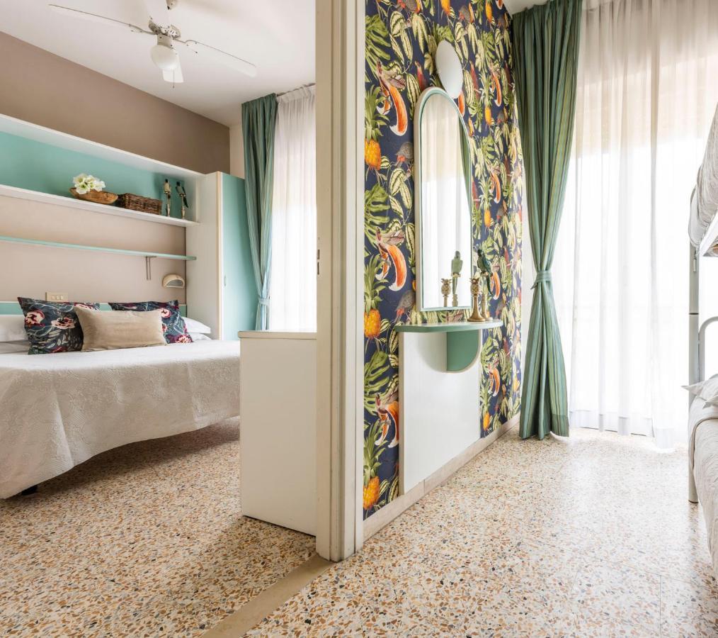 Hotel Alta Marea Milano Marittima Exterior foto